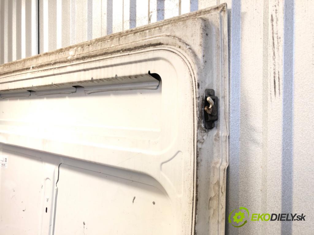 PEUGEOT BOXER I Autobus 2017 96 kW 2.0 BlueHDi 130 1997 Dvere pravy zad posuvné