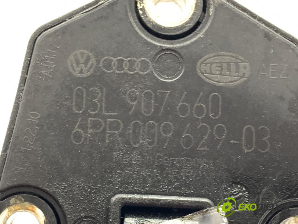 AUDI A4 B8 Kombi 2008 105 kW 2.0 TDI 1968 snímač hladiny oleje 03L907660 (Snímač)