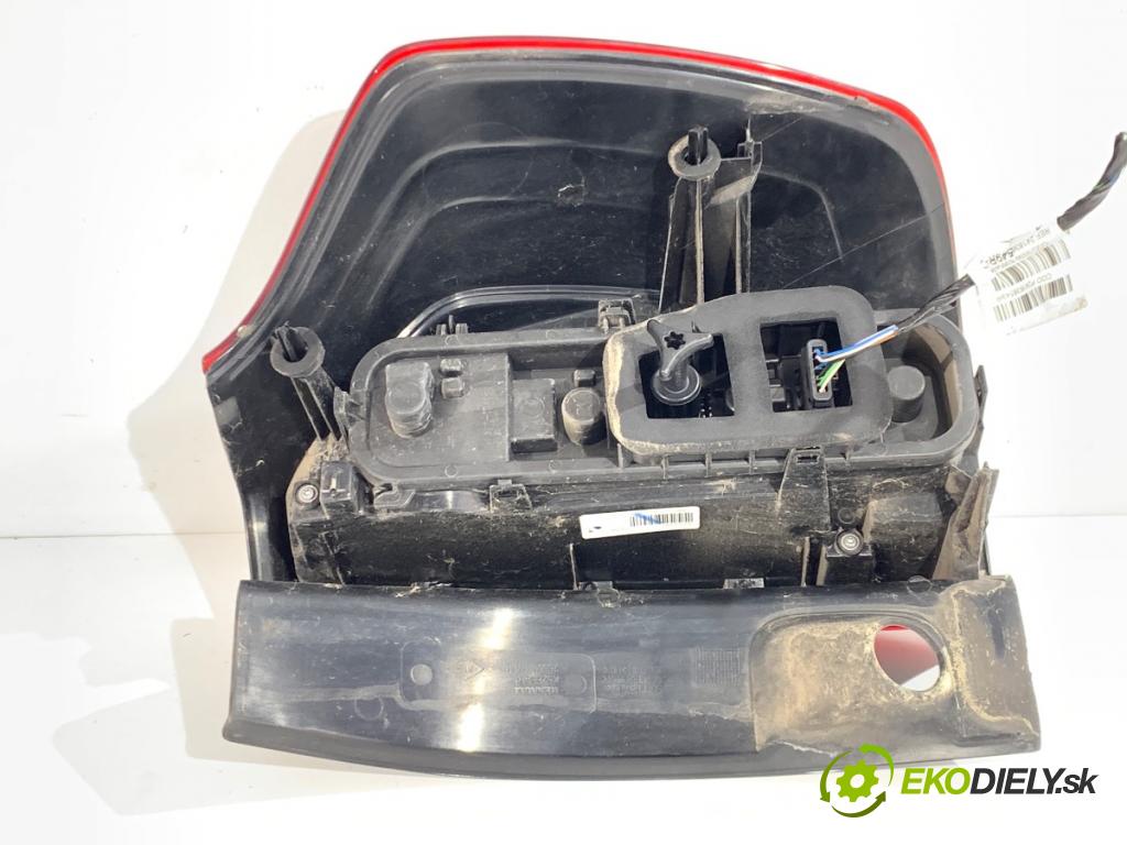 DACIA LOGAN II Kombi 2019 70 kW 1.5 Blue dCi 95 (K8JL) 1461 světlo levý zadní část 265551233R