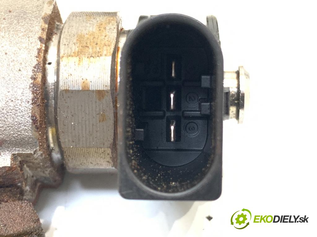 VW PASSAT B8 Kombi 2019 110 kW 2.0 TDI 1968 vstřikovací ventily 05L130277E