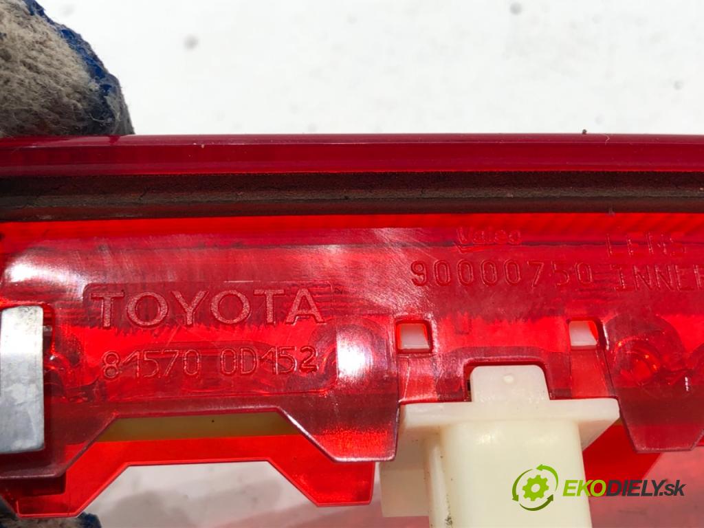 TOYOTA YARIS III liftback 2016 51 kW 1.0 (KSP130_) 998 světlo brzdových světel 815700D152