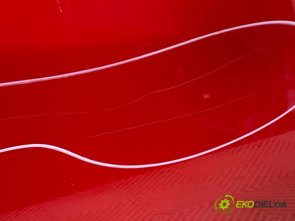 TOYOTA YARIS III liftback 2016 51 kW 1.0 (KSP130_) 998 Dvere pravy predný