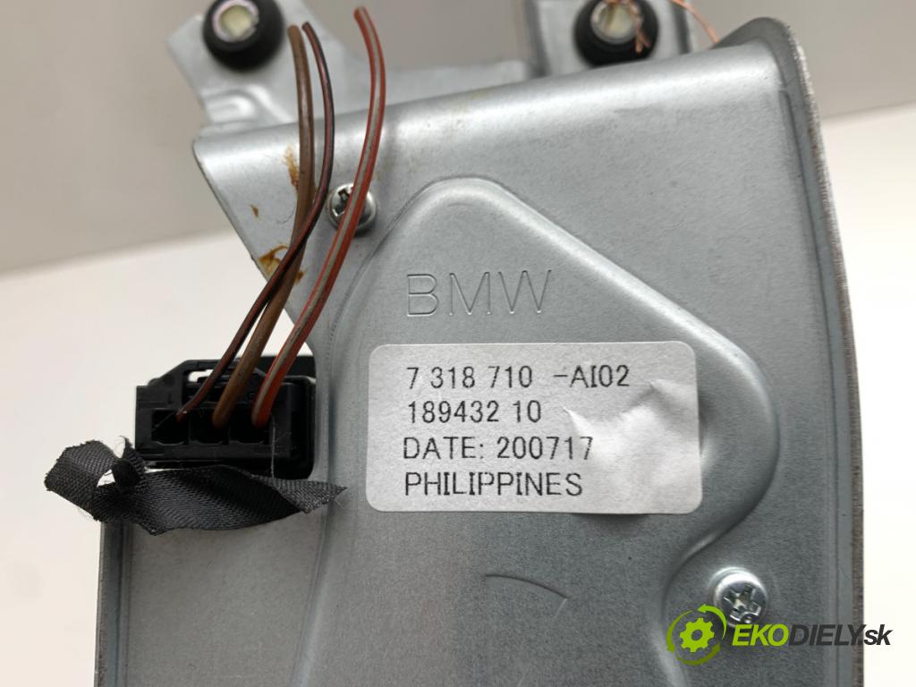 BMW F15 SUV 2018 225 kW xDrive 35 i 2979 motor stěračů zadní část 7318710