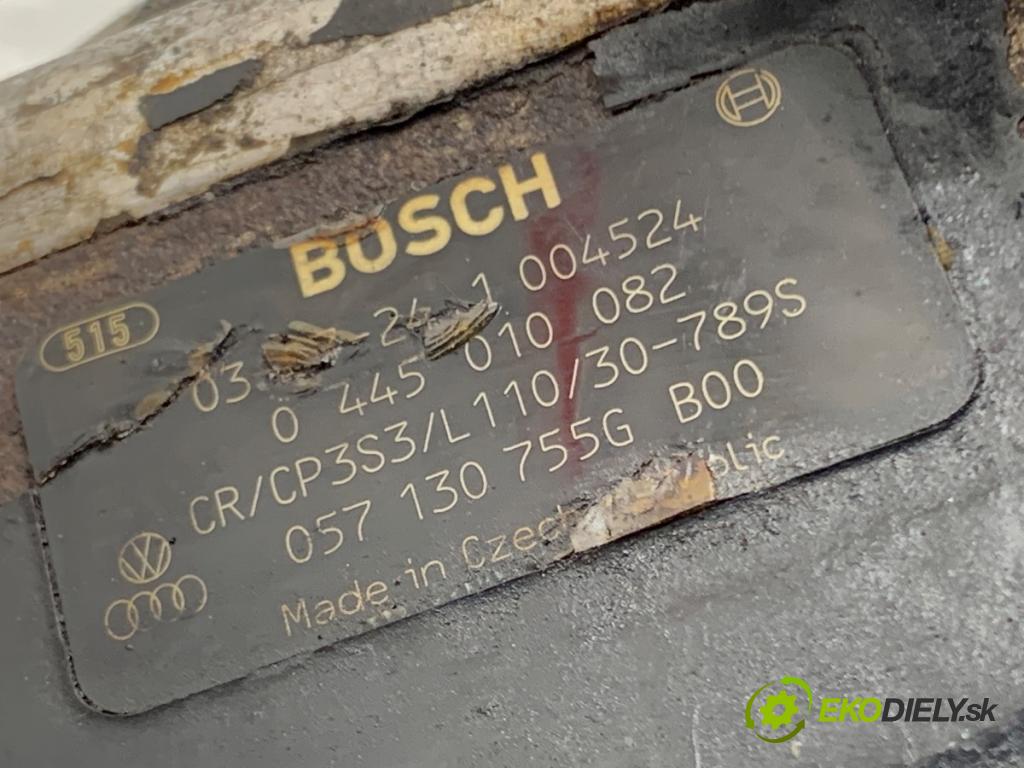 AUDI A8 D3 sedan 2003 202 kW 4.0 TDI quattro 3936 pumpa servočerpadlo 057130755G (Servočerpadlo)