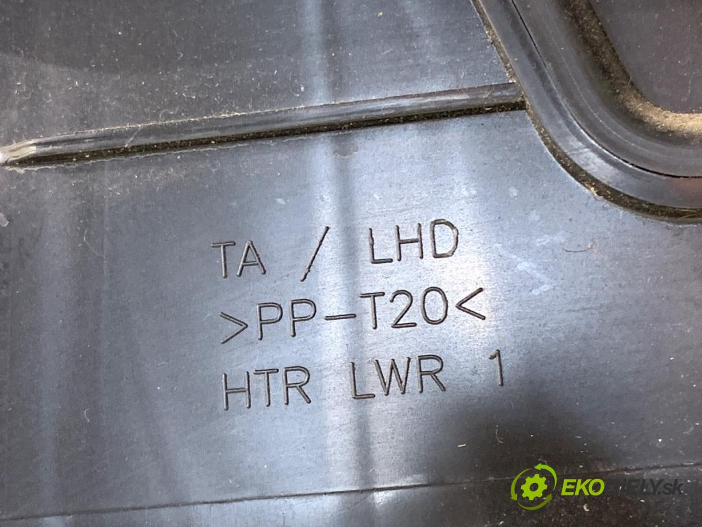 KIA PICANTO II liftback 2012 51 kW 1.0 998 topné těleso radiátor topení KOMBAJN