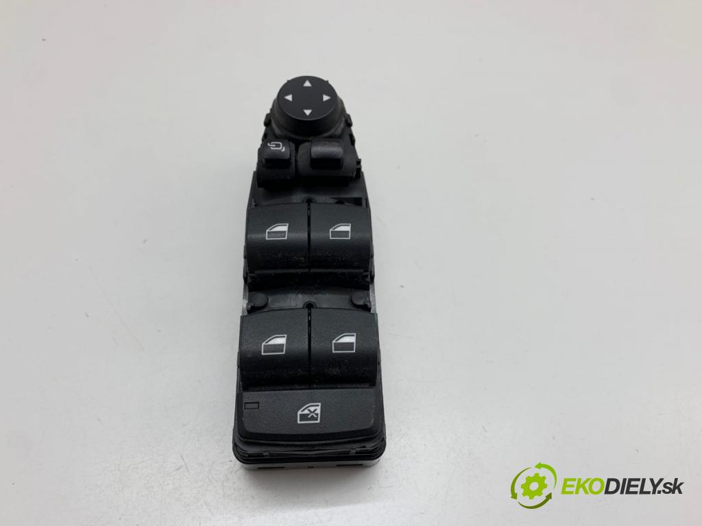 BMW F15 SUV 2018 225 kW xDrive 35 i 2979 přepínač oken 9362116 (Páčky pod volantem)