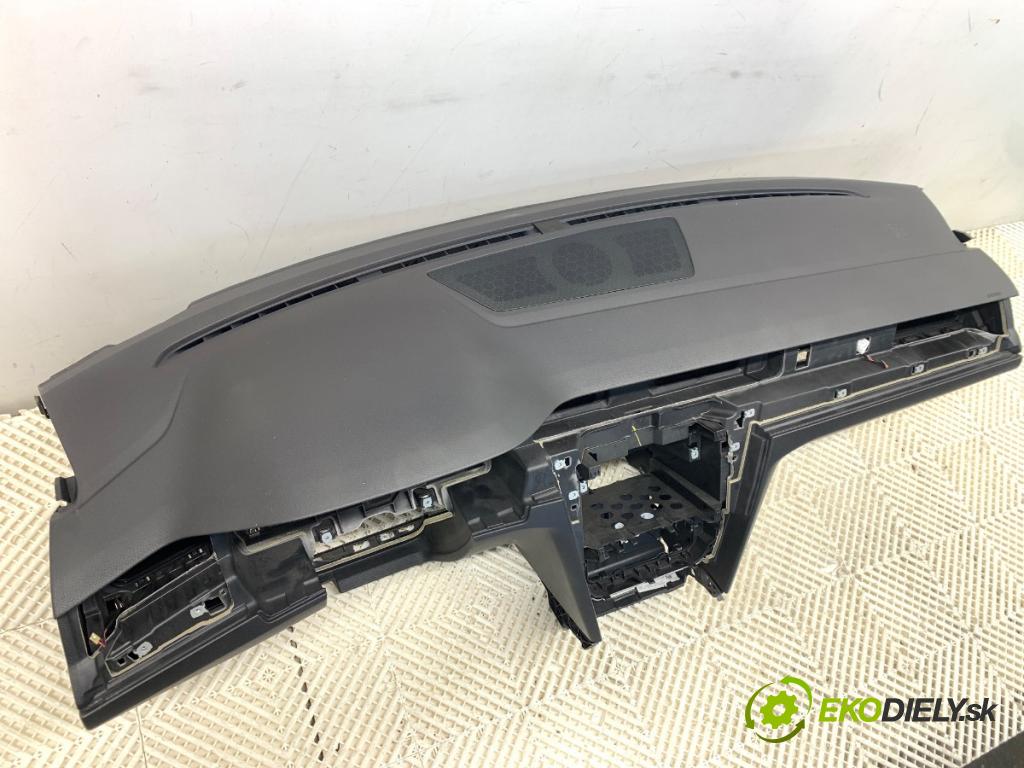 VW ARTEON liftback 2019 110 kW 2.0 TDI 1968 Palubná doska 3G1857003BP 3G1857995 (Palubná doska)