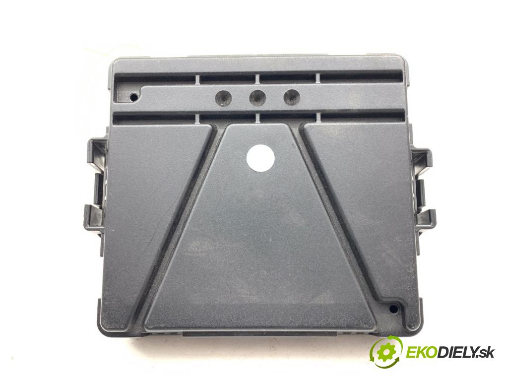 VW ARTEON liftback 2019 110 kW 2.0 TDI 1968 modul GATEWAY 3Q0907338C
