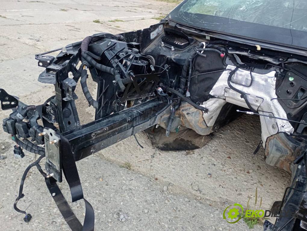 ALFA ROMEO GIULIA sedan 2018 206 kW 2.0 Q4 (952ACA45) 1995 karoséria ČTVRŤÁK: Blatník prah strecha PODŁUŻNICA