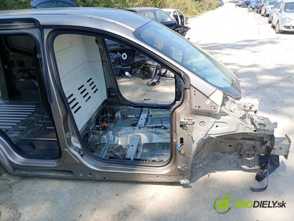 FORD TRANSIT COURIER Nadwozie pełne/minivan 2020 74 kW 1.0 EcoBoost 998 KAROSERIA ČTVRŤÁK blatník práh střecha PODŁUŻNICA