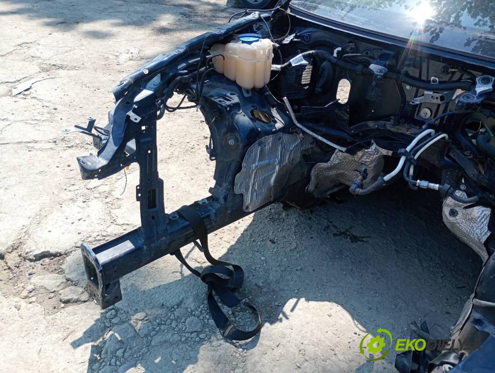 PORSCHE CAYENNE SUV 2013 220 kW 3.6 3598 KAROSERIA ČTVRŤÁK blatník práh střecha PODŁUŻNICA