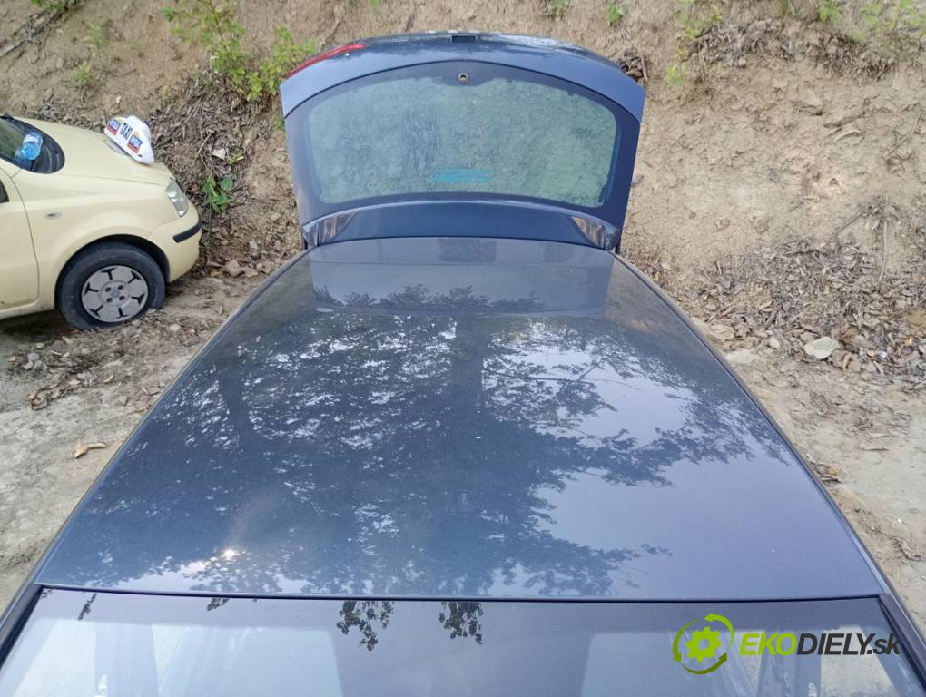 SEAT LEON III liftback 2019 110 kW 1.5 TSI 1495 karoséria ČTVRŤÁK: Blatník prah strecha PODŁUŻNICA