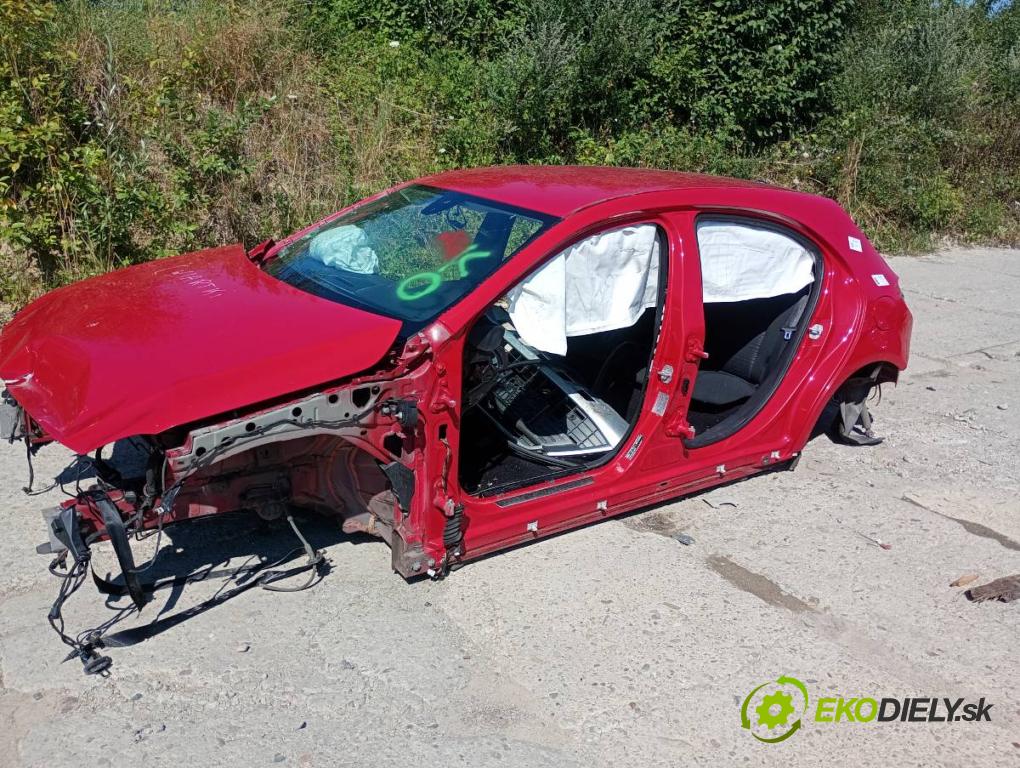MERCEDES-BENZ W176 liftback 2013 90 kW A 180 (176.042) 1595 KAROSERIA ČTVRŤÁK blatník práh střecha PODŁUŻNICA 