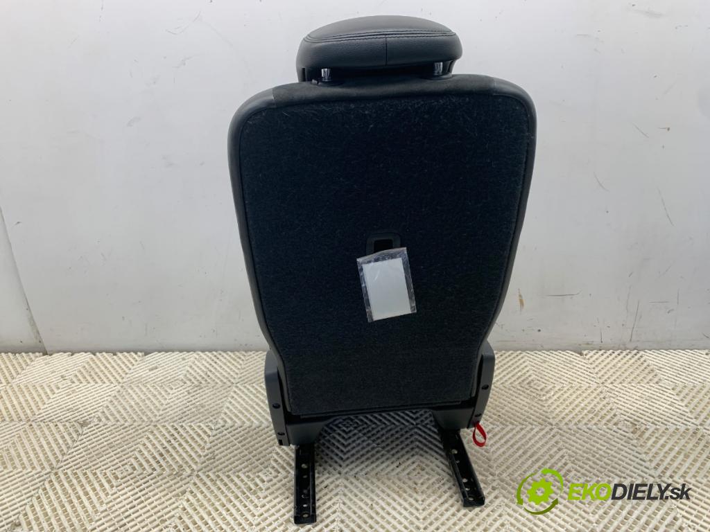 VW SHARAN nadwozie wielkoprzestrzenne (MPV) 2013 130 kW 2.0 TDI 1968 sedadlo zadní část
