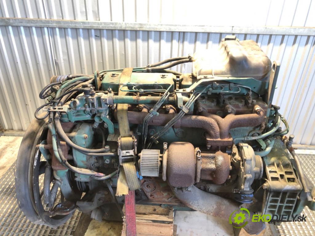 VOLVO FL6 Ciągnik siodłowy 2003 132 kW FL 608 132 kW [179 KM] olej napędowy 1985 - 2000 5476 motor KOMPLETNÍ: D6B