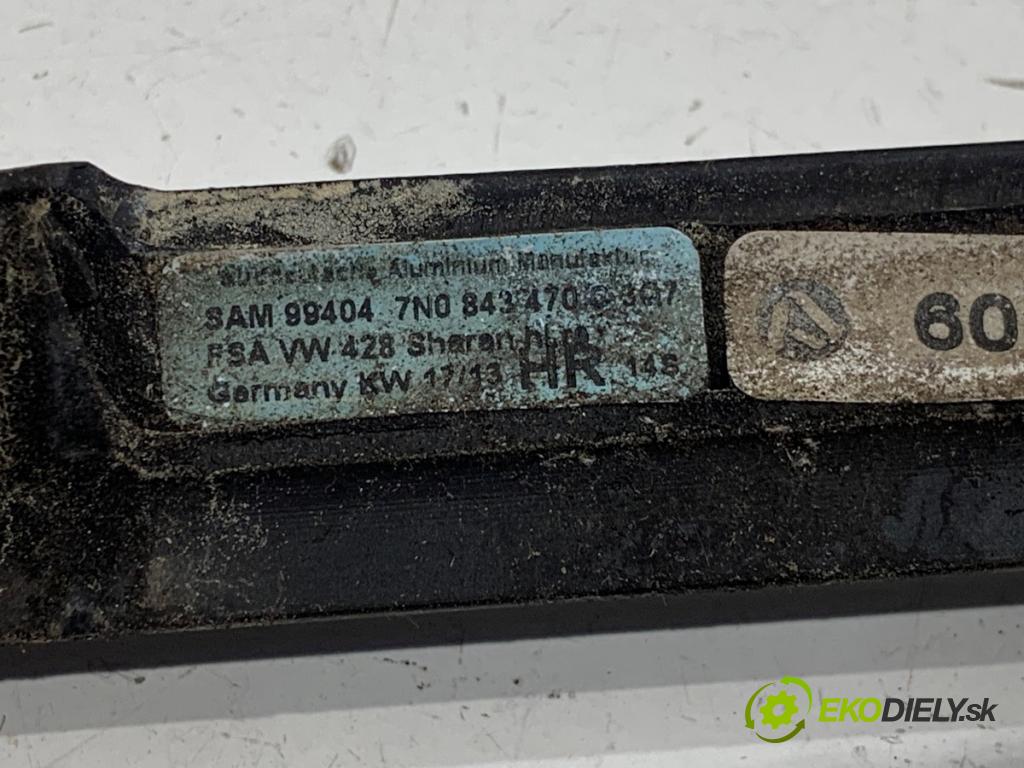 VW SHARAN nadwozie wielkoprzestrzenne (MPV) 2013 130 kW 2.0 TDI 1968 lišta Sbírání: zadní část pravý 7N0843470C