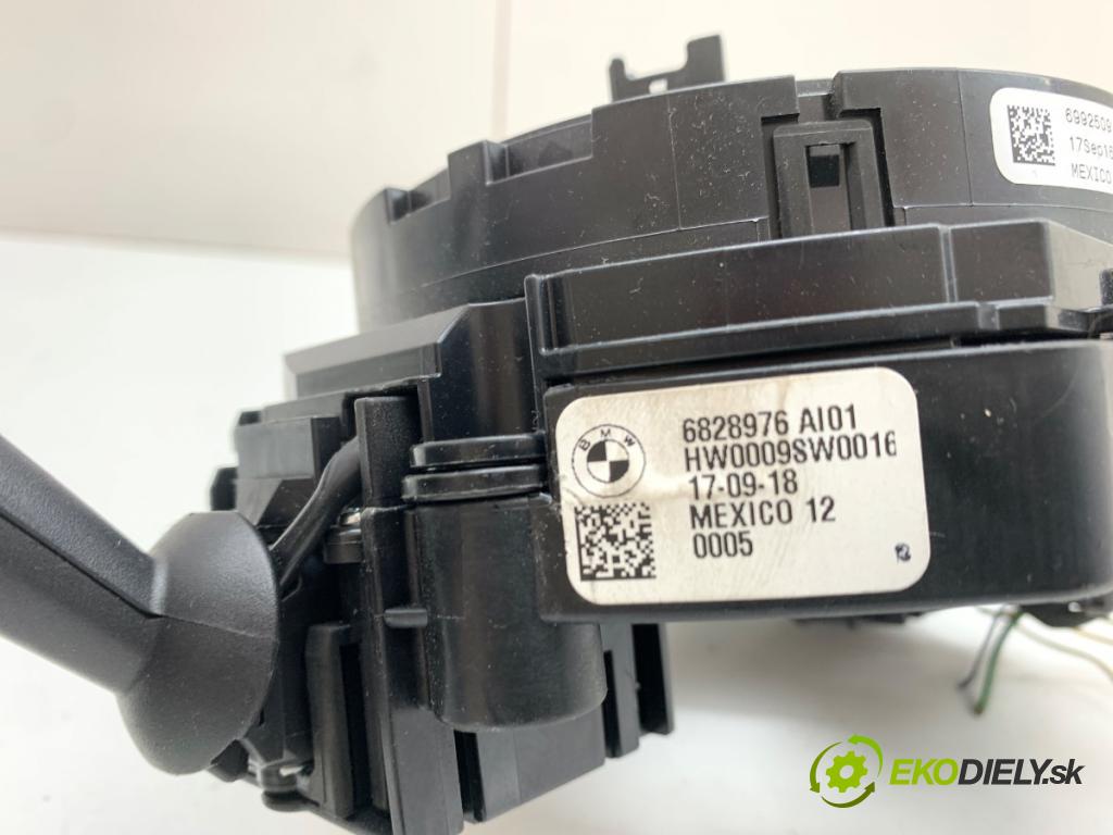BMW F15 SUV 2018 225 kW xDrive 35 i 2979 Prepínač kombinovaný 6828976 (Prepínacie páčky pod volantom)