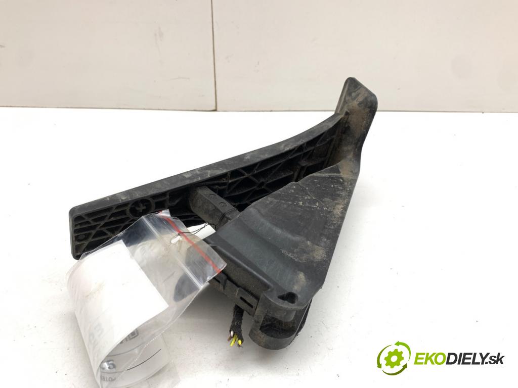 BMW F15 SUV 2018 225 kW xDrive 35 i 2979 Potenciometer plynu 6853175 (Potenciometer plynového pedálu)