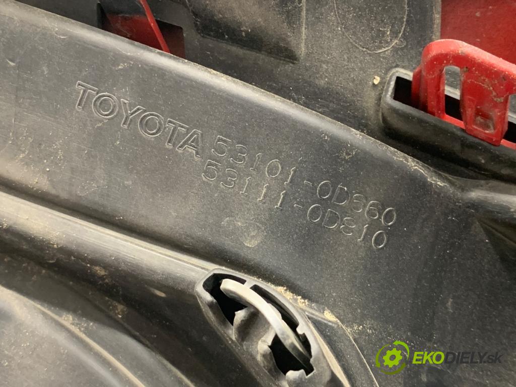 TOYOTA YARIS III liftback 2016 51 kW 1.0 (KSP130_) 998 Mriežka maska 53101-0D660 (Mriežka predná (maska chladiča))