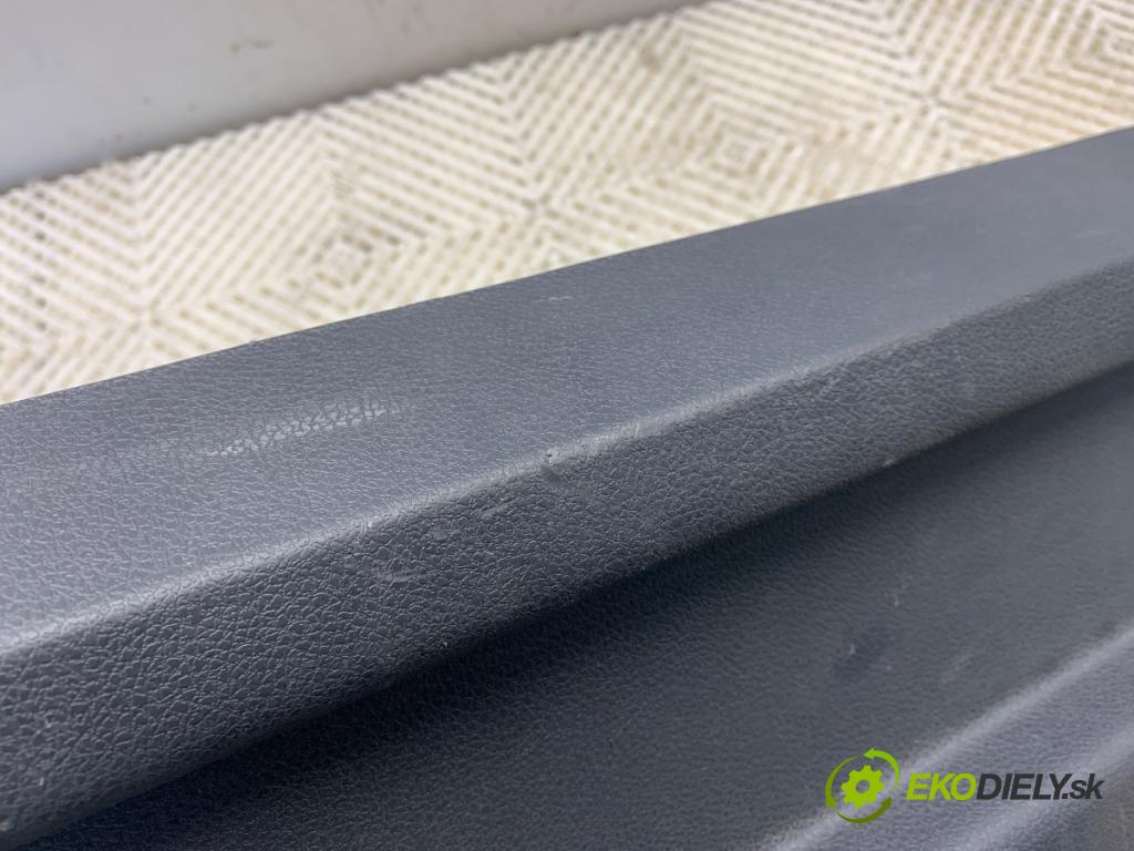 DACIA LOGAN II Kombi 2019 70 kW 1.5 Blue dCi 95 (K8JL) 1461 pláto zadní část Roleta 799227283R