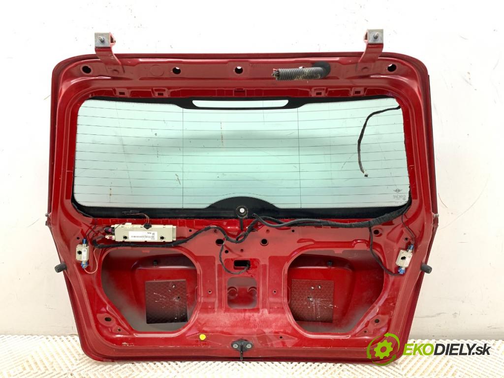 MINI R56 liftback 2012 55 kW One 1598 kapota zadní část 851