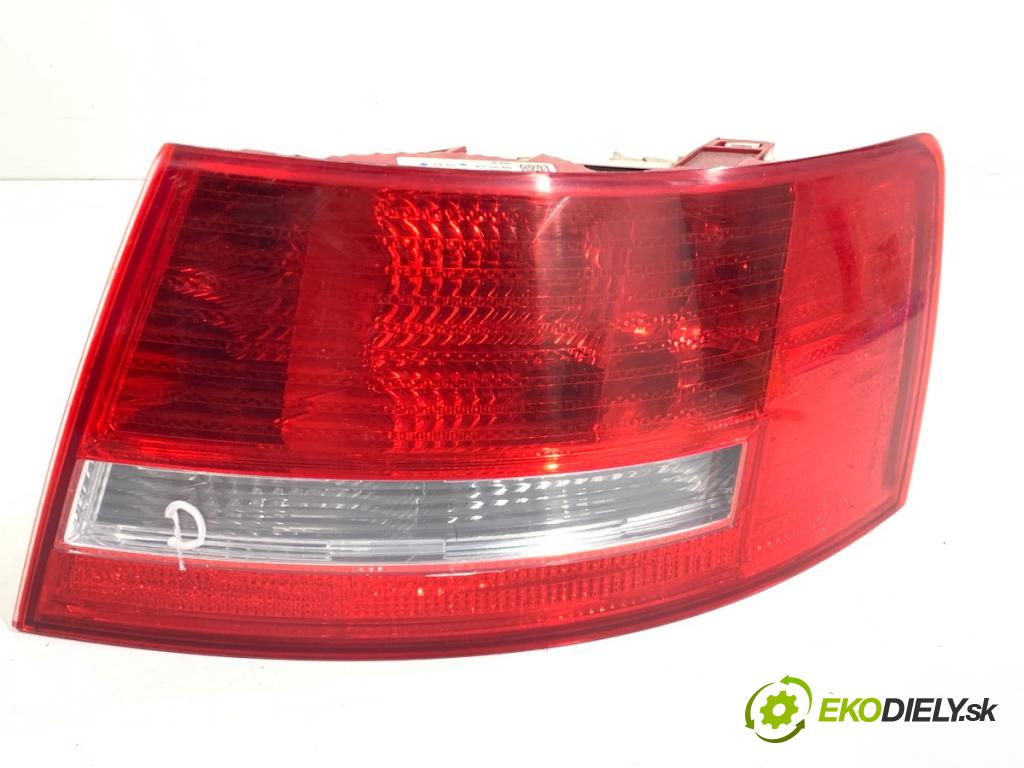 AUDI A6 C6 sedan 2004 165 kW 3.0 TDI quattro 2967 světlo pravý zadní část 4F5945096