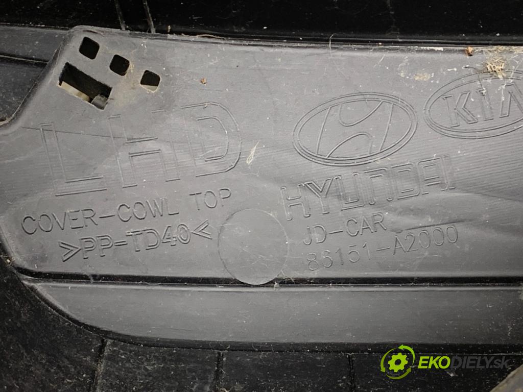 KIA CEED liftback 2012 94 kW 1.6 CRDi 128 1582 Torpédo, plast pod čelné okno 86151-A2000 (Torpédo (plast pod čelným sklom))