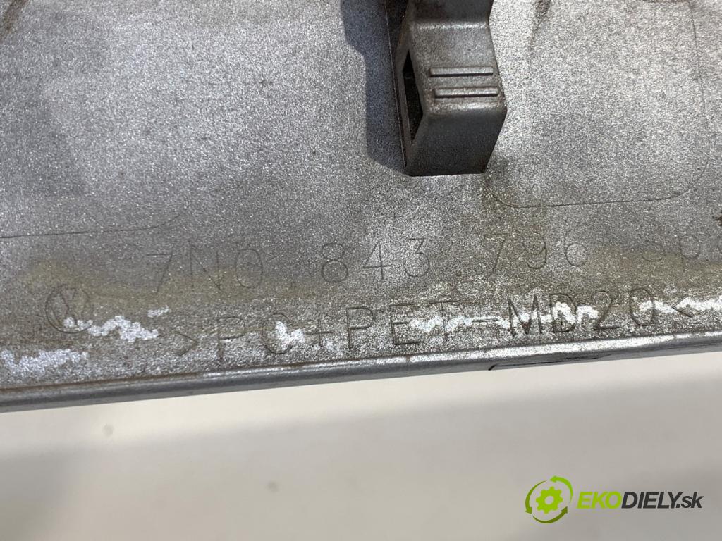 VW SHARAN nadwozie wielkoprzestrzenne (MPV) 2013 130 kW 2.0 TDI 1968 Lišta krycie plasty lyžiny pravá zad 7N0843796