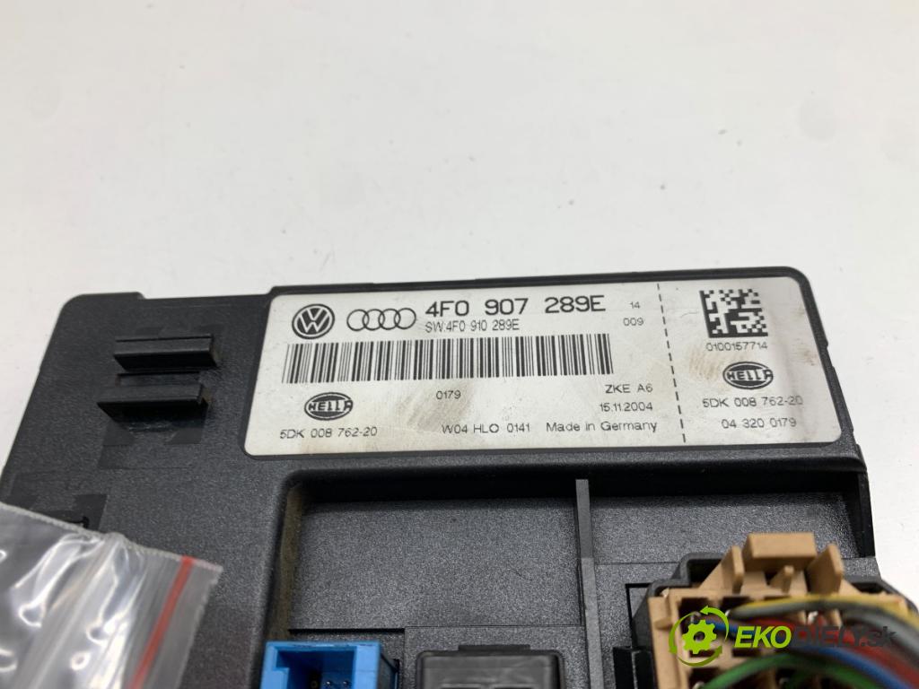AUDI A6 C6 sedan 2004 165 kW 3.0 TDI quattro 2967 modul komfortu 4F0907289E (Komfortní modul)