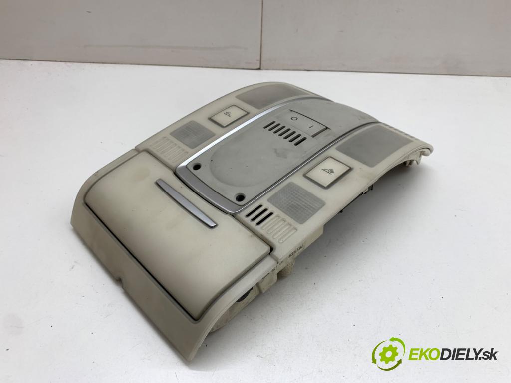 AUDI A6 C6 sedan 2004 165 kW 3.0 TDI quattro 2967 světlo stropní 4F0947135M