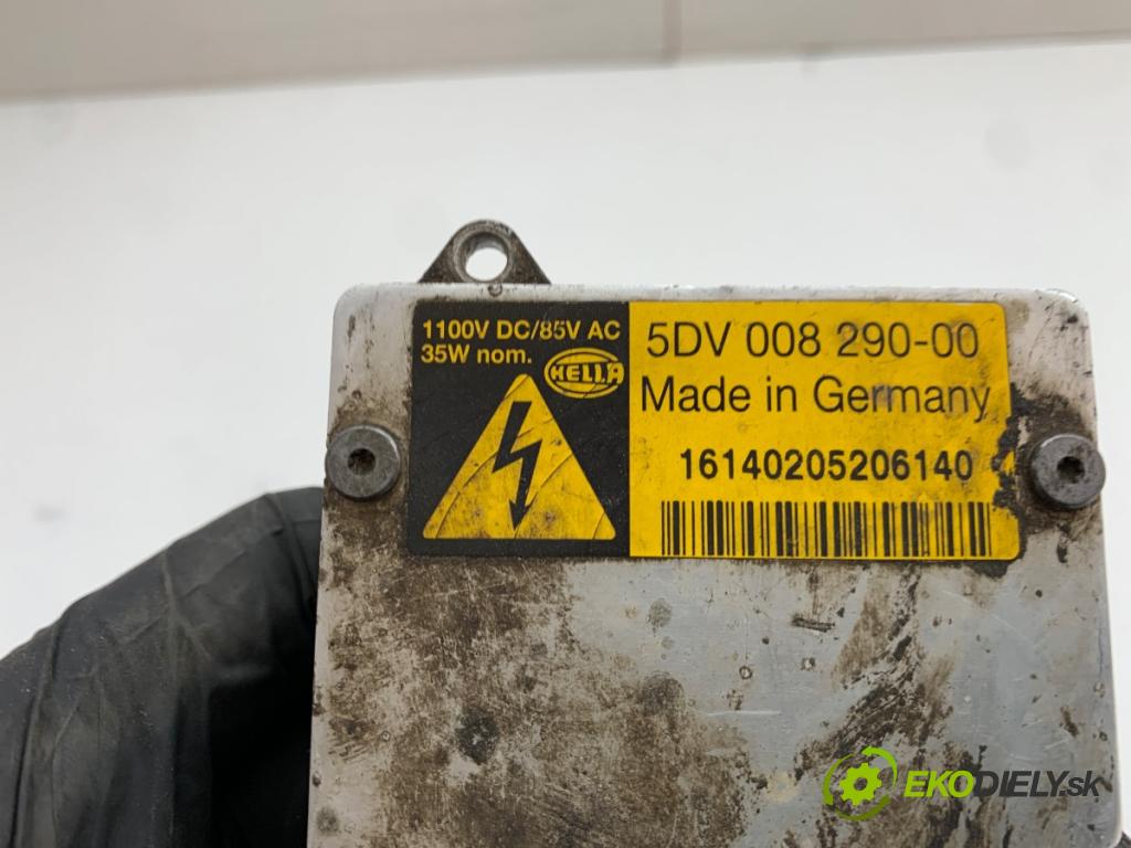 AUDI A6 C6 sedan 2004 165 kW 3.0 TDI quattro 2967 měnič XENON 5DV008290-00 (Řídící jednotka xenonu)