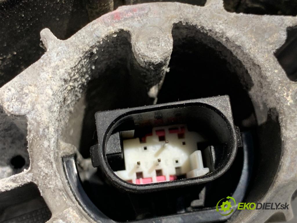 MINI R56 liftback 2012 55 kW One 1598 zpětné zrcátko levý