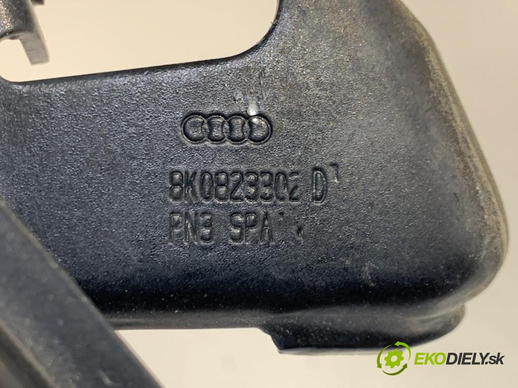 AUDI A4 B8 Kombi 2008 105 kW 2.0 TDI 1968 závesky kapoty predný 8K0823301D 8K0823302D