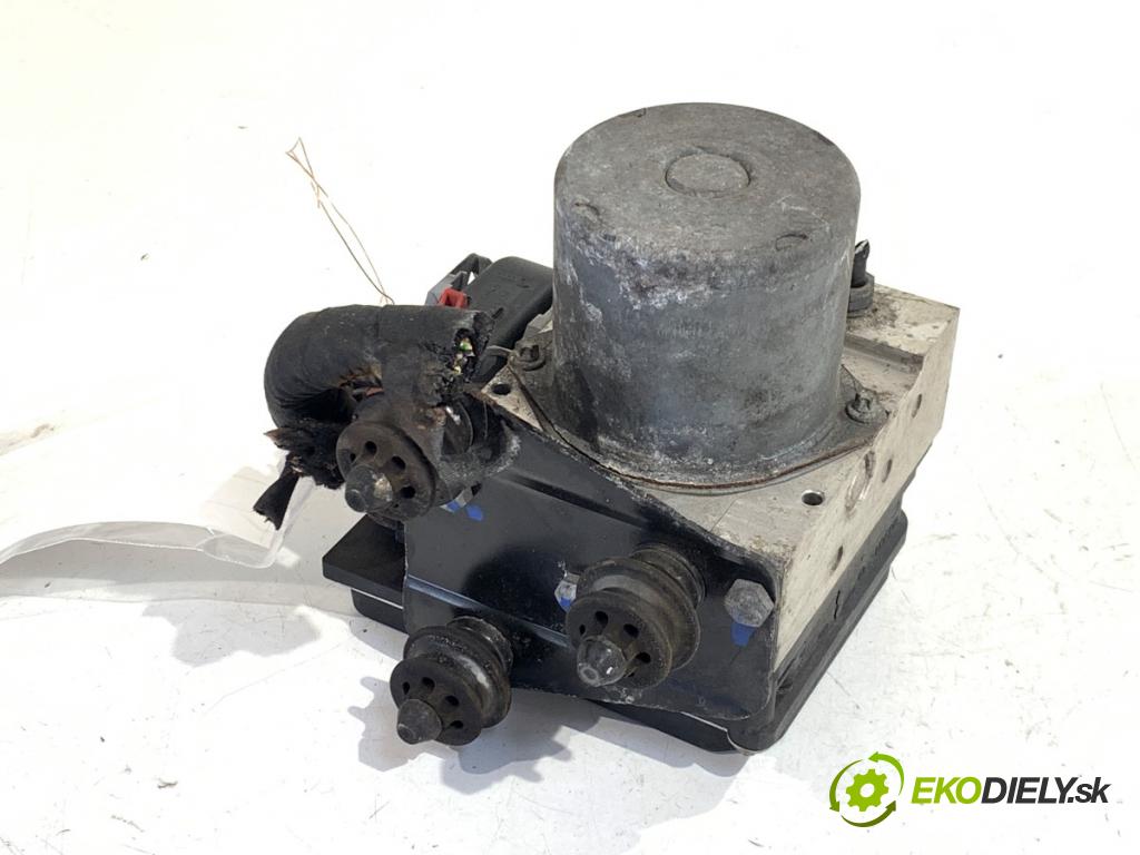 AUDI A4 B8 Kombi 2008 105 kW 2.0 TDI 1968 pumpa ABS 8K0614517DF (Pumpa ABS)