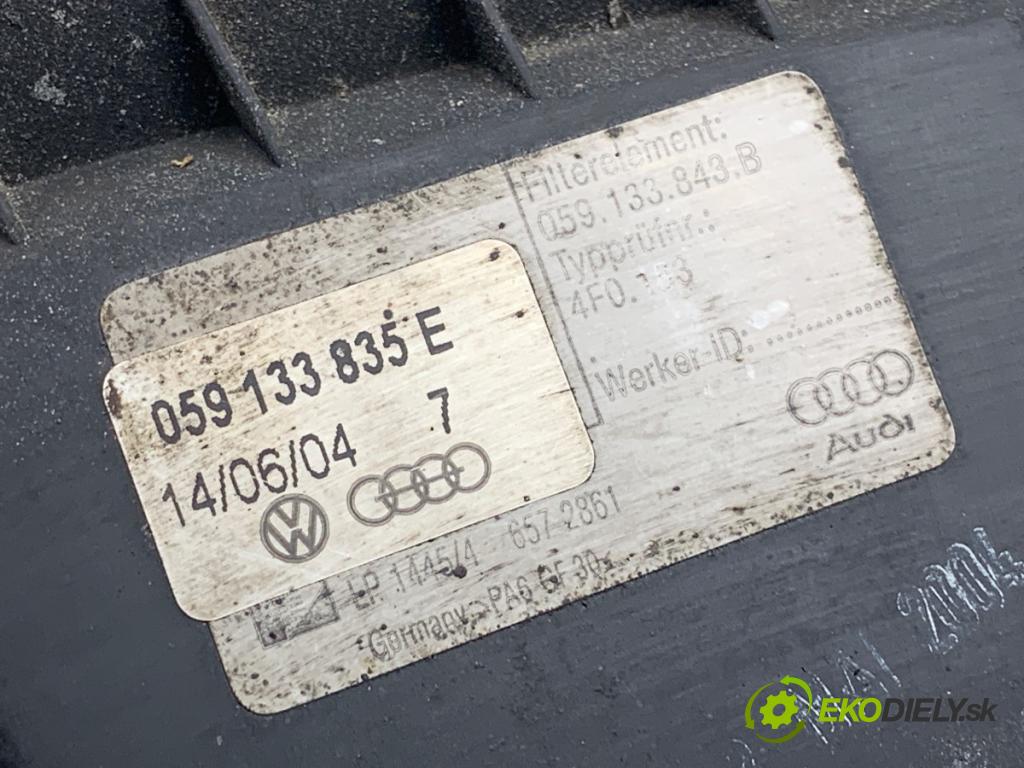 AUDI A6 C6 sedan 2004 165 kW 3.0 TDI quattro 2967 obal filtra vzduchu 059133835E (Kryt vzduchového filtru)