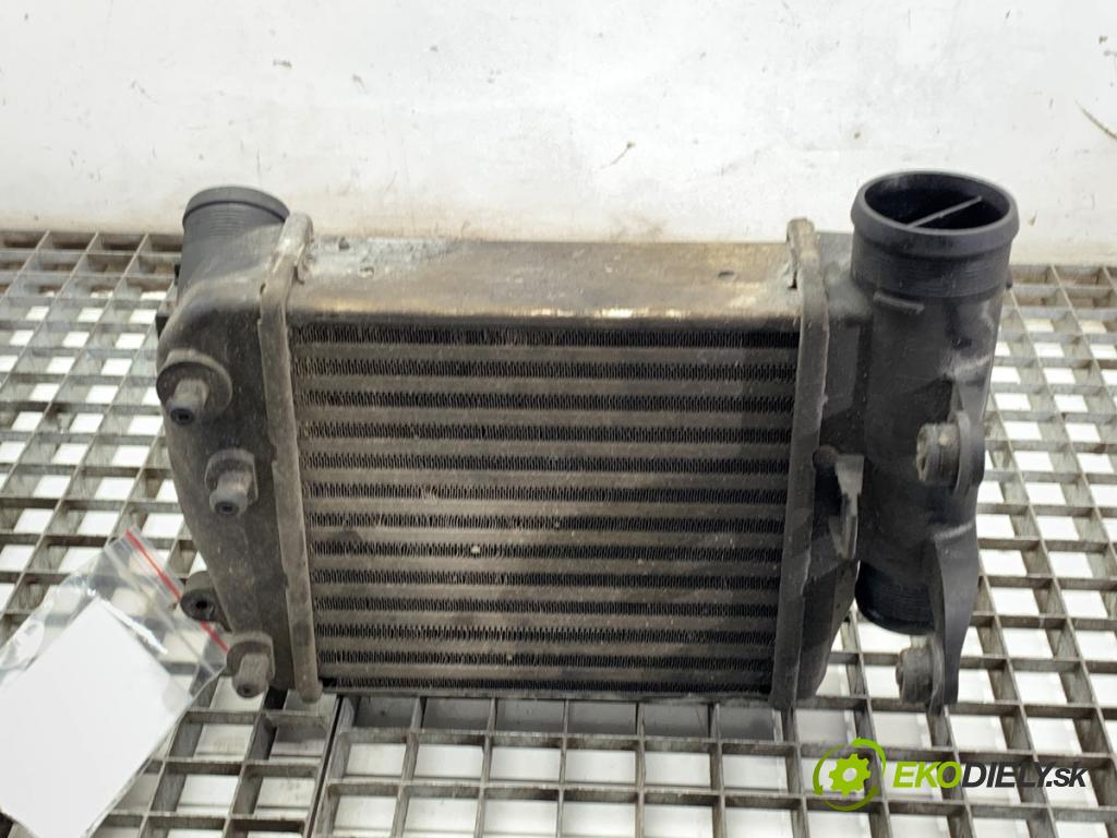 AUDI A6 C6 sedan 2004 165 kW 3.0 TDI quattro 2967 intercooler  (Intercooler (chladič nasávaného vzduchu))