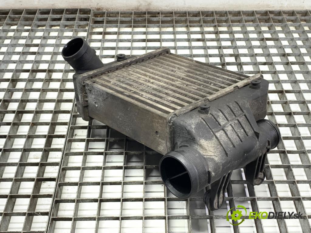 AUDI A6 C6 sedan 2004 165 kW 3.0 TDI quattro 2967 intercooler  (Intercooler (chladič nasávaného vzduchu))