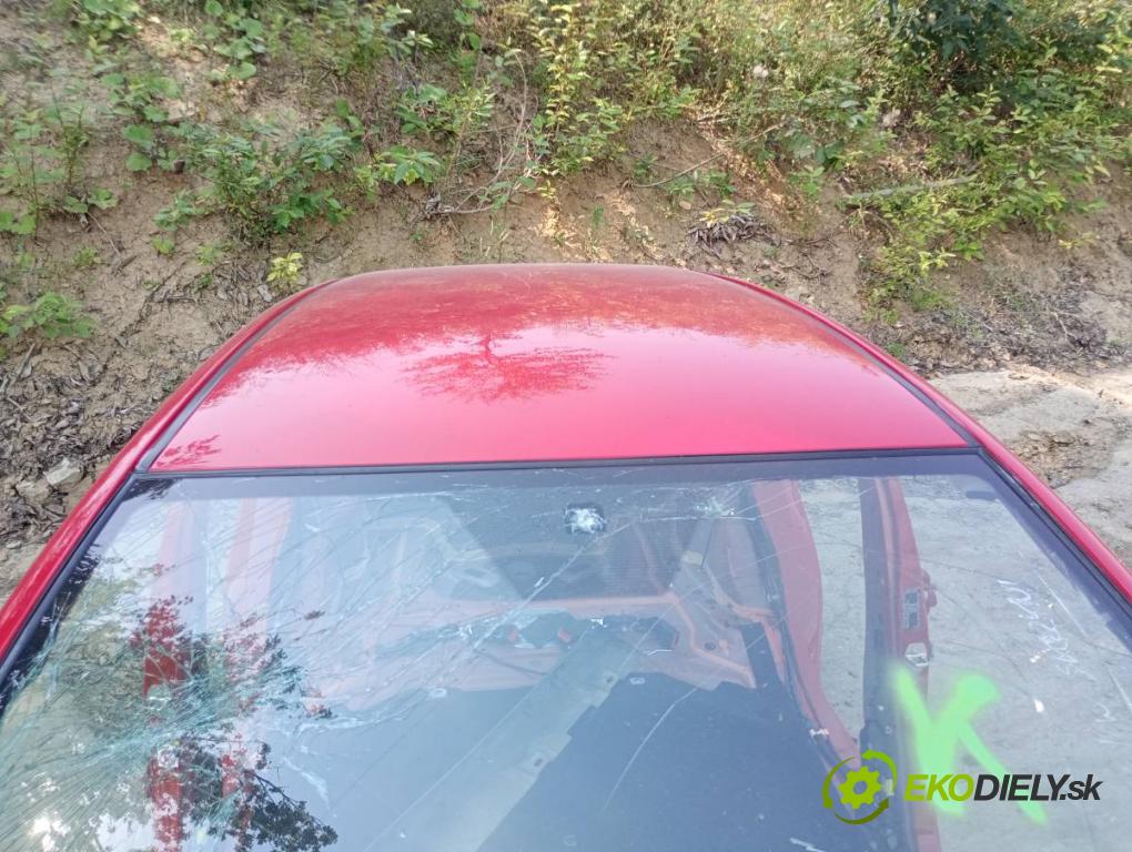 TOYOTA YARIS III liftback 2016 51 kW 1.0 (KSP130_) 998 karoséria ČTVRŤÁK: Blatník prah strecha PODŁUŻNICA