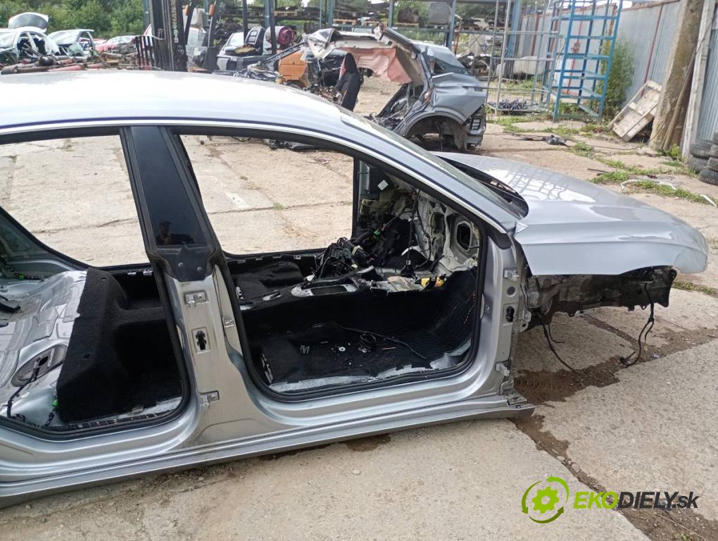 VW ARTEON liftback 2019 110 kW 2.0 TDI 1968 karoséria ČTVRŤÁK: Blatník prah strecha PODŁUŻNICA
