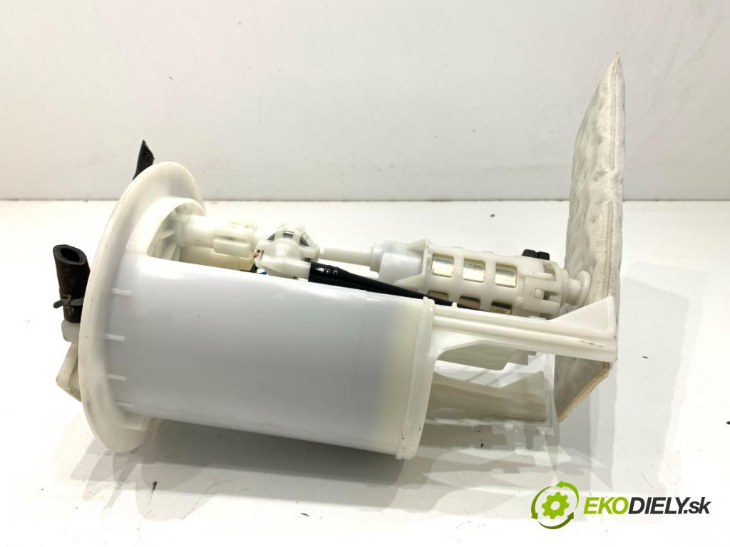 TOYOTA YARIS III liftback 2016 51 kW 1.0 (KSP130_) 998 pumpa paliva 77704-0D070