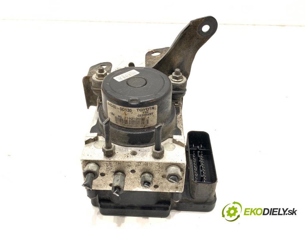 TOYOTA YARIS III liftback 2016 51 kW 1.0 (KSP130_) 998 pumpa ABS 44540-0D130 (Pumpa ABS)