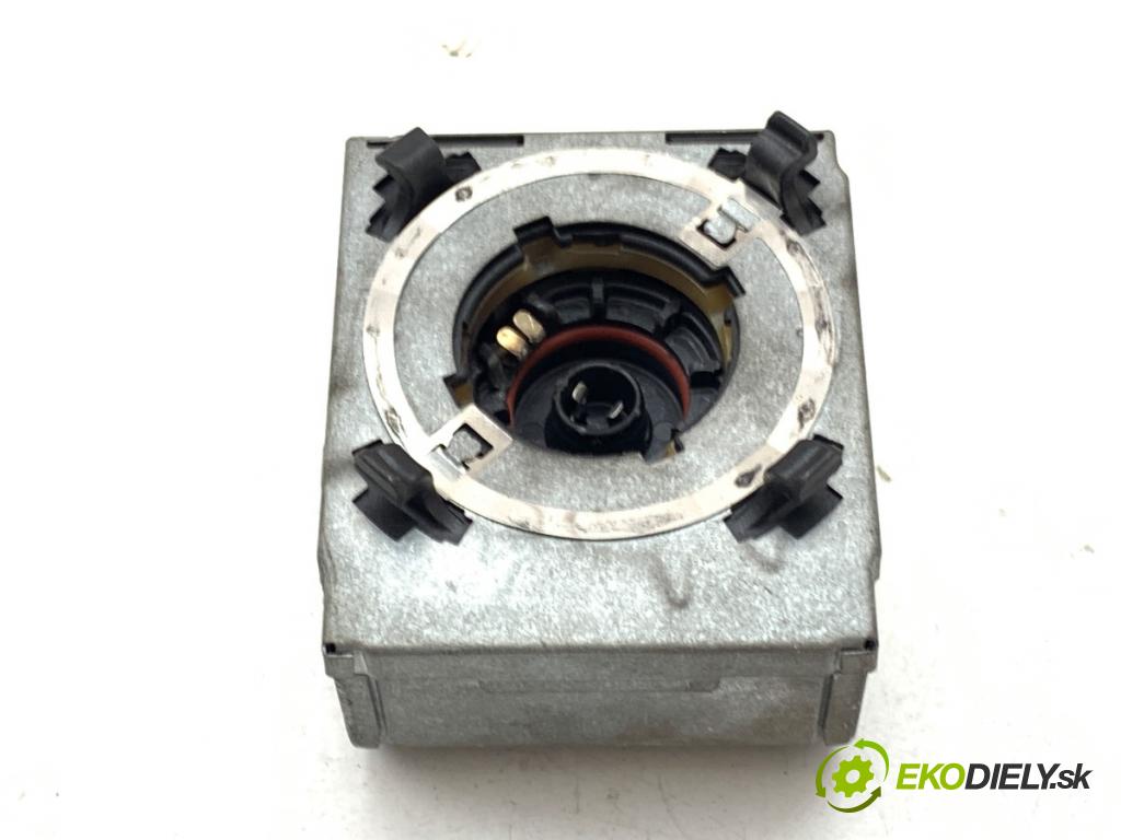 AUDI A6 C6 sedan 2004 165 kW 3.0 TDI quattro 2967 STARTER XENON 5DD008319