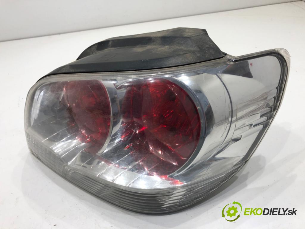 MITSUBISHI OUTLANDER I SUV 2003 93 kW 2.0 (CU2W) 1997 Svetlo pravy zad