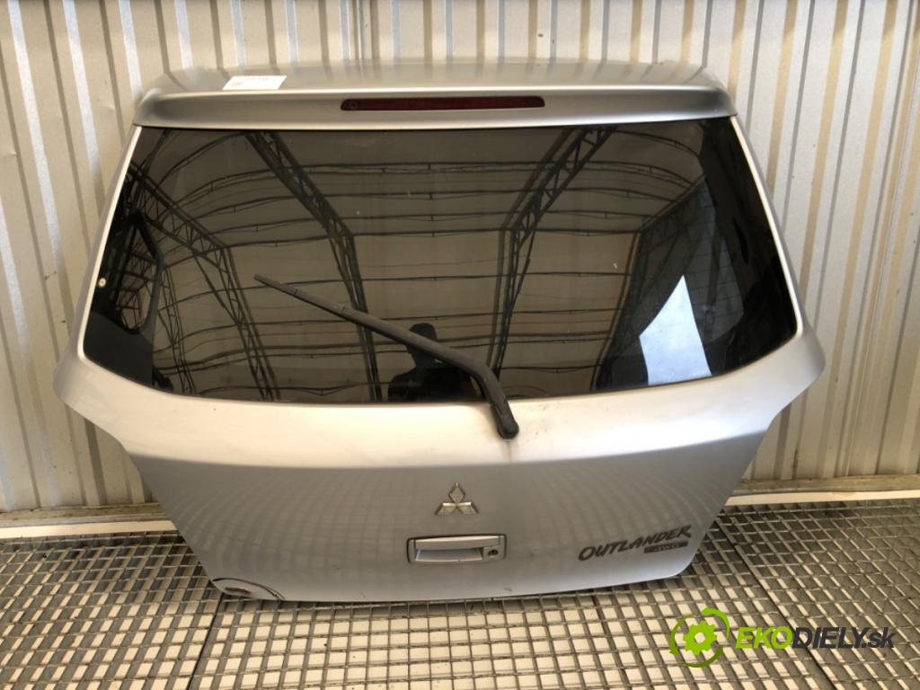 MITSUBISHI OUTLANDER I SUV 2003 93 kW 2.0 (CU2W) 1997 kapota zadní část 