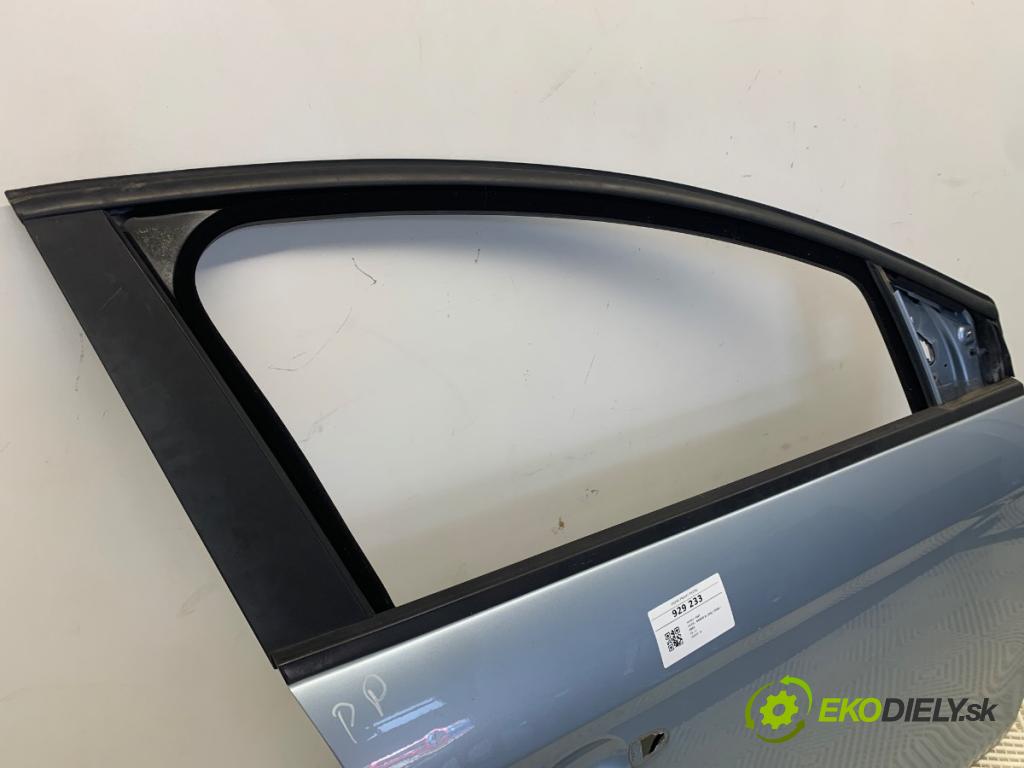 FIAT BRAVO II liftback 2009 66 kW 1.4 (198AXA1B) 1368 Dvere pravy predný