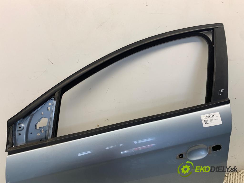 FIAT BRAVO II liftback 2009 66 kW 1.4 (198AXA1B) 1368 dveře levý přední část