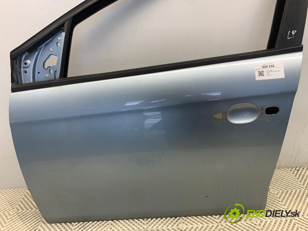 FIAT BRAVO II liftback 2009 66 kW 1.4 (198AXA1B) 1368 dveře levý přední část