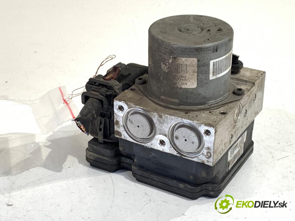 KIA CEED liftback 2012 94 kW 1.6 CRDi 128 1582 pumpa ABS 61589-45200 58920-A2210 (Pumpa ABS)