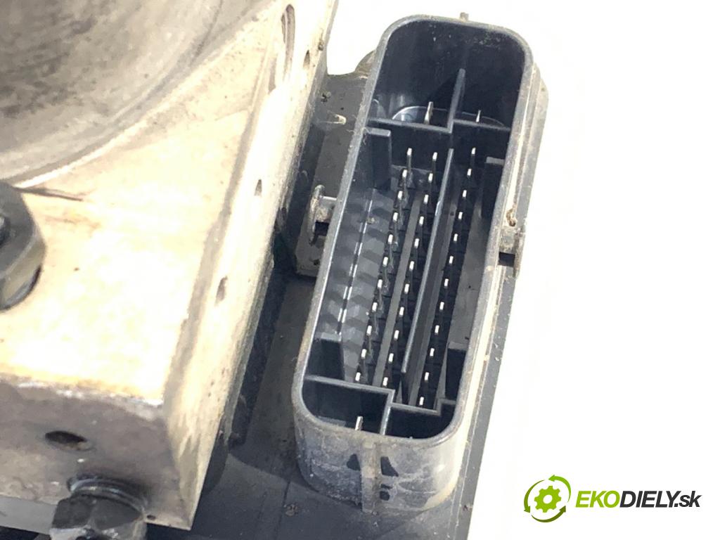 KIA CEED liftback 2012 94 kW 1.6 CRDi 128 1582 pumpa ABS 61589-45200 58920-A2210 (Pumpa ABS)