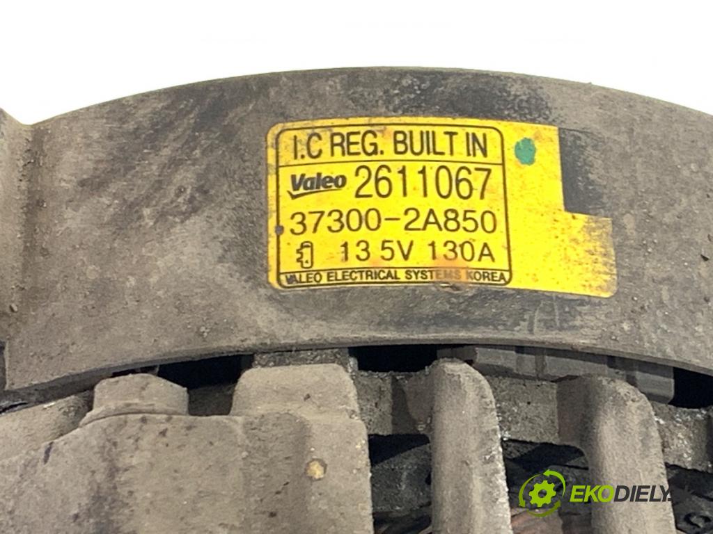 KIA CEED liftback 2012 94 kW 1.6 CRDi 128 1582 Alternátor 37300-2A850 (Alternátor)